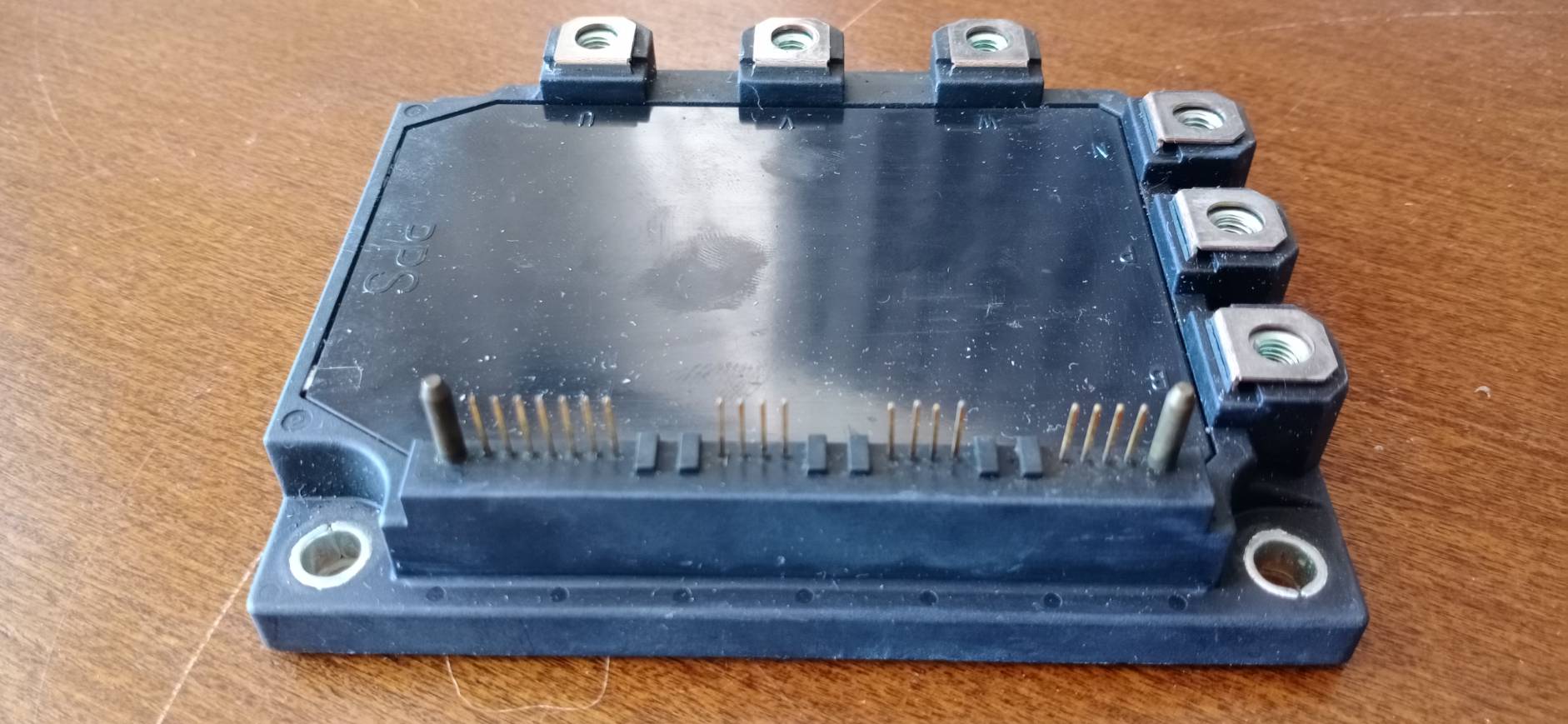 FUJI 6MBP100RTJ060-09 POWER MODULE