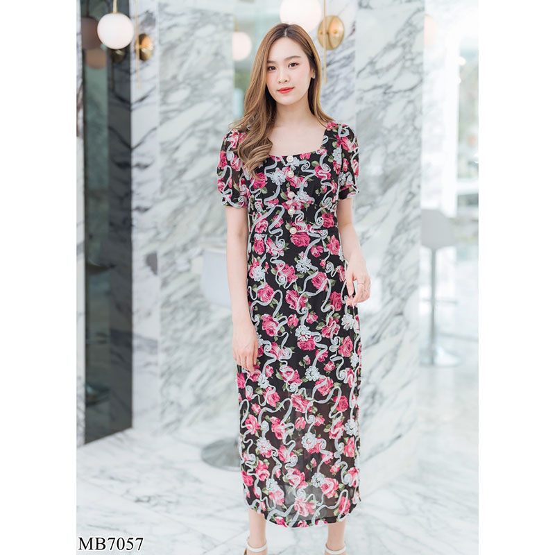 kudapy เดรสยาวสีชมพู/สีดำ/สีครีม ลายดอกปักลูกไม้สามมิติ