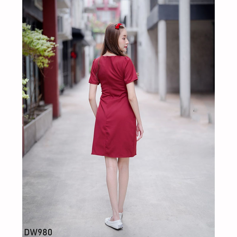 kudapy เดรสสั้นสีแดง ผ้าทออกลูกไม้ ใส่ออกงาน ทำงาน สวยดูดี