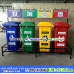 แท่นวางถังขยะ กทม. 120 ลิตร ขนาด 1 ช่อง มีป้ายแผงหลัง