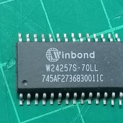 INBOND W24257S-70LL 32K X 8 CMOS STATIC RAM IC