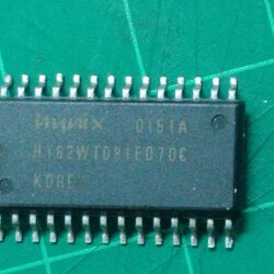 HYNIX HY62WT081ED-70C 32K x 8 BIT CMOS SRAM IC