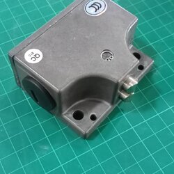 EUCHNER SN02D12-502-M CNC LIMIT SWITCH