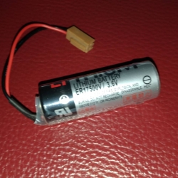 TOSHIBA ER17500V/3.6V LITIUM BATTERY