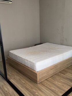 ให้เช่าคอนโด Blossom Condo @ Sathorn - Charoenrat (บลอสซั่ม คอนโด แอท สาทร - เจริญราษฎร์) Low Rise โซนพื้นที่ BTS สุรศักดิ์ ห้องแบบ 1ห้องนอน 1ห้องน้ำ ขนาดห้อง 31 ตรม. ชั้น 5 ตึก C