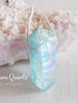 สร้อยคอเงินจี้หินออร่าควอตซ์