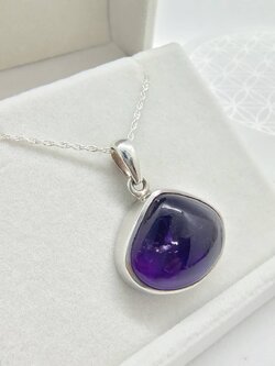 สร้อยคอเงินจี้หินอเมทิสต์ Amethyst