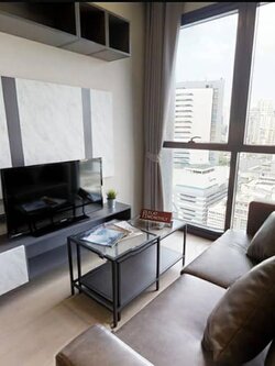 ให้เช่า Ashton Asoke (แอชตัน อโศก) เฟอร์ครบชั้น15ติดMRTสุขุมวิท