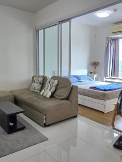 ให้เช่าคอนโด Fuse Mobius Ramkhamhaeng (ฟิวส์ โมเบียส รามคำแหง) โซนพื้นที่ ARL รามคำแหง ห้องแบบ 1ห้องนอน / 1ห้องน้ำ ขนาดห้อง 30 ตรม. ชั้น 29 ตึก B