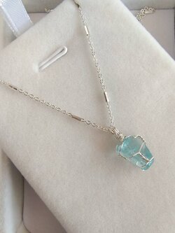 สร้อยคอเงินจี้หินบลูอพาไทต์ Blue Apatite