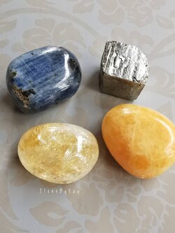 หินแร่ธรรมชาติรวม4ชนิด