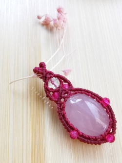 จี้เชือกถักหินโรสควอตซ์