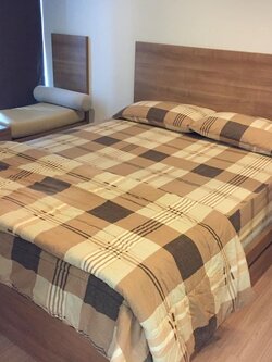 ให้เช่าห้องเฟอร์และเครืองใช้ไฟฟ้าครบมีเครื่องซักผ้าสอบถามแอด Line ID : Smile-easy ที่ Rhythm Phahol - Ari