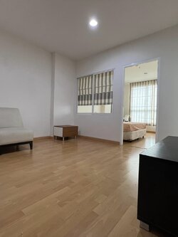 ปล่อยเช่าคอนโด Life @ Ratchada (ไลฟ์ แอท รัชดา) ลาดพร้าว 36 - 1ห้องนอน 1ห้องน้ำ 1ห้องนั่งเล่น 1ห้องครัว - ใกล้ MRT ลาดพร้าว - ขนาดห้อง 41 ตรม. ชั้น 9 ตึก A