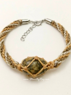 สร้อยข้อมือเชือกถักกับหินแจสเปอร์