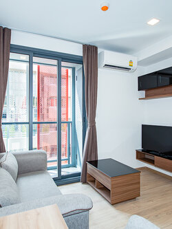 ให้เช่า ทากะ เฮาส์ เอกมัย 12 เฟอร์เครื่องใช้ไฟฟ้าครบพร้อมเข้าอยู่