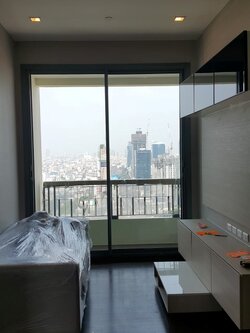 ขาย คอนโด Q ASOKE แบบ 2 Bedrooms พร้อมผู้เช่า