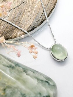 สร้อยคอเงินจี้หินพรีไนท์ Prehnite