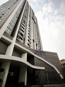 ให้เช่า ริทึ่ม สุขุมวิท 44/1, Rent RHYTHM SUKHUMVIT 44/1 Duplux Fully furnish