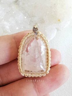 จี้เชือกถักหินโรสควอตซ์แกะสลักองค์พระพิฆเนศ