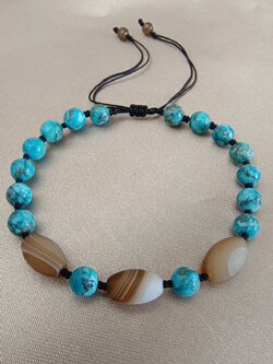 สร้อยข้อมือเชือกถักหินเทอร์ควอยส์กับซาร์โดนิก