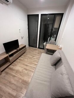 Niche Mono Sukhumvit - Bearing ให้เช่าด่วนเฟอร์ครบมีเครื่องซักผ้า สอบถามแอด Line ID : Smile-easy