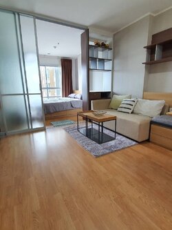 ห้องน่าอยู่ U Delight @ Jatujak Station ให้เช่าตกแต่งเฟอร์เครื่องใช้ไฟฟ้าครบ สอบถามแอด Line ID : Smile-easy