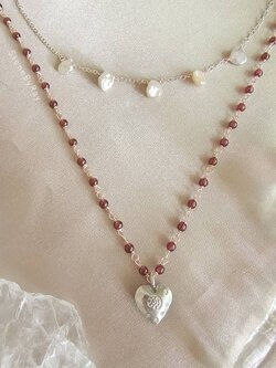 (สร้อยคู่)สร้อยคอเงินไข่มุกทรงธรรมชาติกับสร้อยคอโกเมนจี้หัวใจเงิน