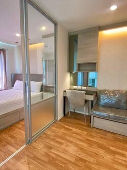 ปล่อยเช่า Lumpini Park Phetkasem 98 : ลุมพินี พาร์ค เพชรเกษม 98 - โซนพื้นที่ MRT หลักสอง 1ห้องนอน 1ห้องน้ำ - ขนาดห้อง 26 ตรม. ชั้น 11 ตึก B - ให้เช่า 8,000 ต่อเดือน