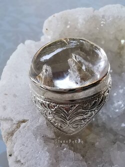 แหวนเงินหินโป่งข่าม(แก้วเข้าแก้ว)