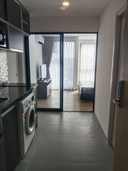 ปล่อยเช่า Cybiq Ratchada 32 (ไซบิค รัชดา 32) - โซนพื้นที่ ลาดพร้าววังหิน Studio 1ห้องน้ำ 1ครัว - ขนาดห้อง 25 ตรม. ชั้น 7 - ให้เช่า 12,000 ต่อเดือน