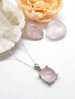 สร้อยคอเงินจี้หินโรสควอตซ์ Rose Quartz