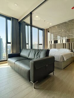 High Rise โซนพื้นที่ MRT พระราม9 ให้เช่าห้องแบบ 1ห้องนอน 1ห้องน้ำ คอนโด One9Five Asoke - Rama 9 (วันไนน์ไฟว์ อโศก - พระราม 9) ขนาดห้อง 40 ตรม. ชั้น 23 ตึก A