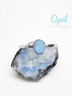 แหวนเงินแท้พลอยโอปอล