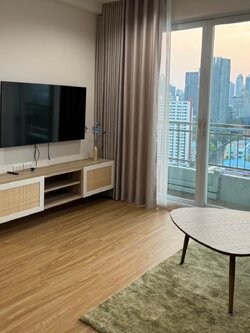 ปล่อยเช่าคอนโด Circle Condominium (เซอร์เคิล คอนโดมิเนียม) - 2ห้องนอน 2ห้องน้ำ 1ห้องครัว 1ห้องนั่งเล่น - ใกล้ MRT เพชรบุรี/Arlมักกะสัน/มศว. - ขนาดห้อง 74 ตรม. ชั้น 19 ที่จอดรถ2คัน