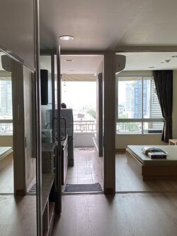 ปล่อยเช่าคอนโด The Station Sathorn - Bangrak เดอะ สเตชั่น สาทร-บางรัก - 1ห้องนอน 1ห้องน้ำ 1ห้องนั่งเล่น - ใกล้ BTS สะพานตากสิน - ขนาดห้อง 37 ตรม. ชั้น 12A ตึก 2