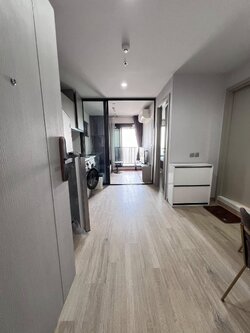 ปล่อยเช่า Life Ladprao (ไลฟ์ ลาดพร้าว) - โซนพื้นที่ BTS ห้าแยกลาดพร้าว 1ห้องนอน 1ห้องน้ำ - ขนาดห้อง 35 ตรม. ชั้น 45 ตึก B - ให้เช่า 22,000 ต่อเดือน