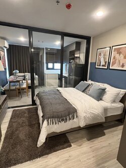 ให้เช่าห้องสวยน่าอยู่ MRT ห้วยขวาง ตกแต่งครบ สอบถามแอด Line ID : Smile-easy ที่ XT Huaikhwang (เอ็กซ์ที ห้วยขวาง)