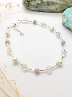 สร้อยข้อมือเงินหินโรสควอตซ์กับมุกแท้ Rose Quartz+Pearl