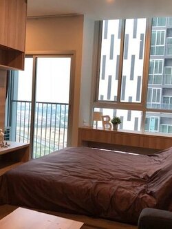 ให้เช่า Noble Revolve Ratchada เครื่องใช้ไฟฟ้าครบครัน