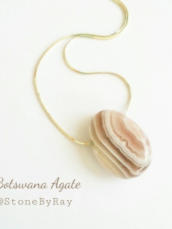 สร้อยคอเงินจี้หินบอตสวานาอาเกต