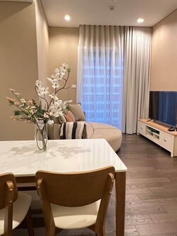 ปล่อยเช่าคอนโด The Saint Residences (เดอะ เซนต์ เรสซิเดนซ์) - ใกล้ BTS ห้าแยกลาดพร้าว - 2ห้องนอน 2ห้องน้ำ 1ห้องนั่งเล่น - ขนาดห้อง 54 ตรม. ชั้น 28 ตึก B