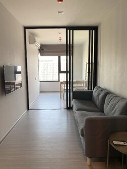 ให้เช่าห้องแบบ 1ห้องนอน 1ห้องอเนกประสงค์ 1ห้องน้ำ 1ครัวแยก โซนพื้นที่ BTS ตลาดพลู คอนโด Life Sathorn Sierra (ไลฟ์ สาทร เซียร์รา) ขนาดห้อง 36 ตรม. ชั้น 27 ตึก A