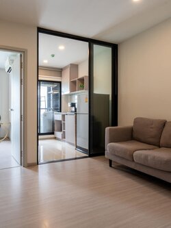 สนใจชมห้องติดต่อได้เลย Line ID: Smile-easy ปล่อยเช่าคอนโด Aspire Sukhumvit - Onnut (แอสปาย สุขุมวิท - อ่อนนุช) - 1ห้องนอน 1ห้องน้ำ 1ห้องนั่งเล่น 1ห้องครัว - ใกล้ BTS อ่อนนุช - ขนาดห้อง 31 ตรม. ชั้น 5