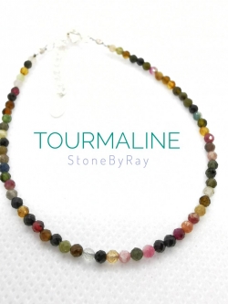 สร้อยข้อมือหินทัวมาลีนเจียรเหลี่ยม