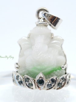 จี้เงินหินหยกเจียรองค์พระพิฆเนศวร