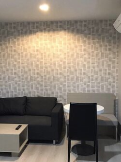 ให้เช่าคอนโด Skyline Rattanathibet (สกายไลน์ รัตนาธิเบศร์) - โซนพื้นที่ MRT แยกนนทบุรี - ห้องแบบ 1ห้องนอน 1ห้องน้ำ 1ครัวแยก - ขนาดห้อง 30 ตรม. ชั้น 18