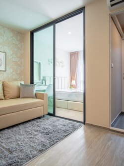 ให้เช่าคอนโด Regent Home Sukhumvit 97/1 (รีเจ้นท์ โฮม สุขุมวิท 97/1) ตกแต่งเฟอร์ครบมีเครื่องซักผ้าใกล้ BTS บางจาก