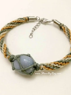 สร้อยข้อมือเชือกถักกับหินบลูอเวนเจอรีน (Blue Aventurine)