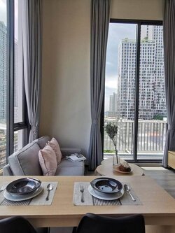 ให้เช่าคอนโด The Reserve Phahol - Pradipat (คอนโด เดอะ รีเซิร์ฟ พหล-ประดิพัทธ์) - ตกแต่งเฟอร์ครบห้อง Duplex2ชั้นห้องสวยสามารถทำเป็น2ห้องนอนได้อีกด้วย - การเดินทาง: BTS สะพานควาย